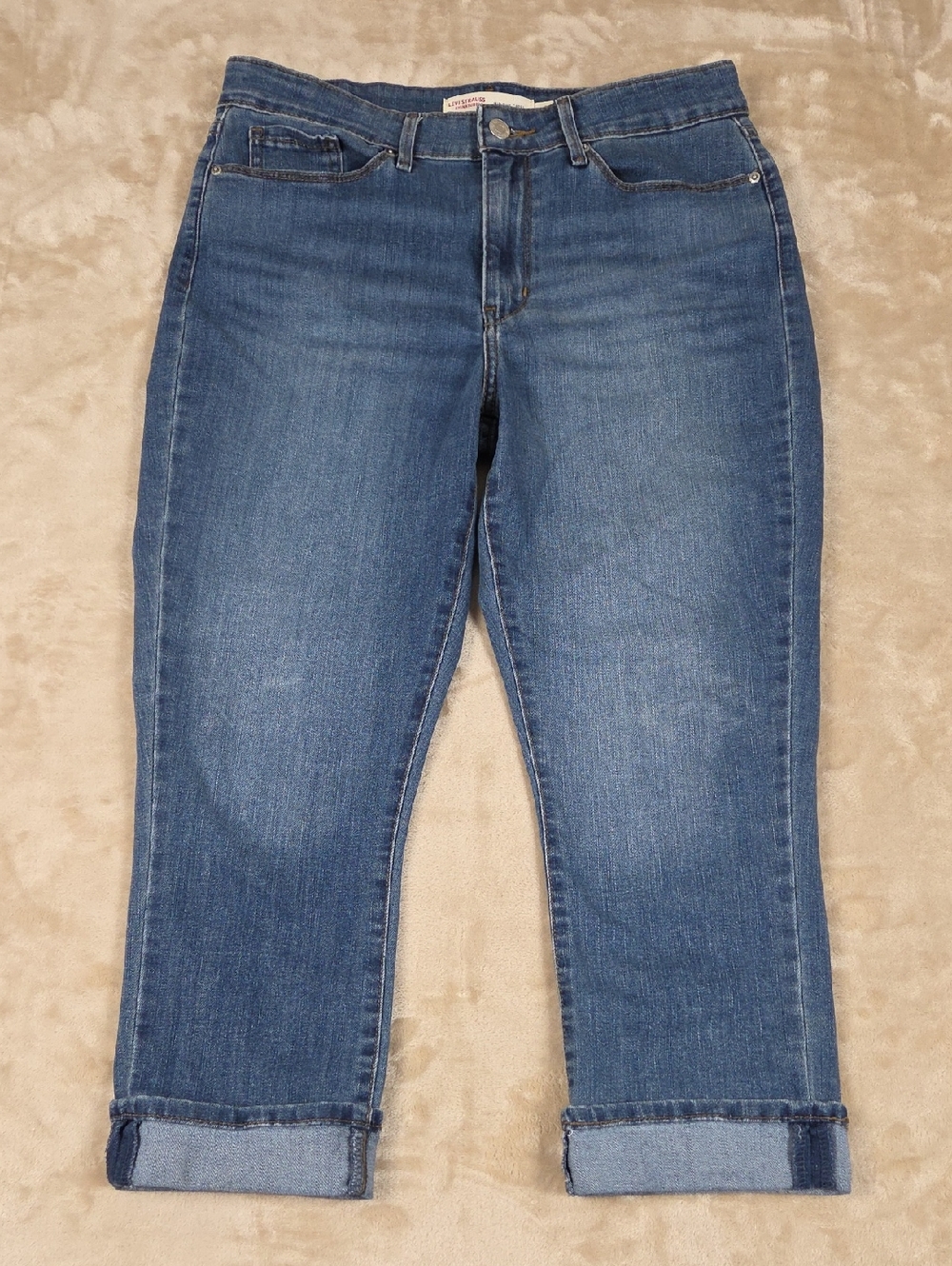 Signature by Levi Strauss Cuffed Capris
